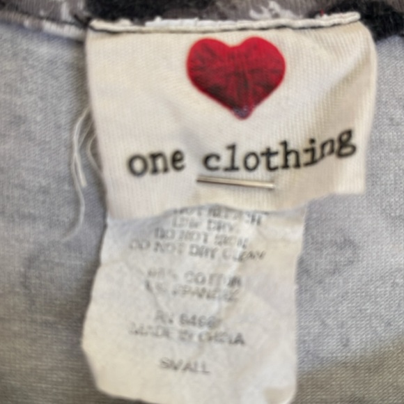 one clothing snow leopard print peek-a-boo dress - Picture 3 of 3